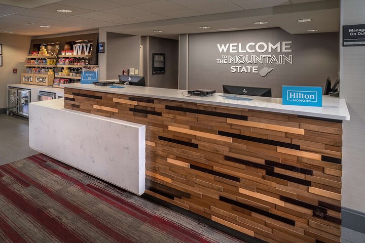 Hampton Inn Charleston-Downtown