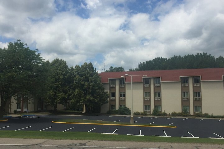 Hotel 7 of 90