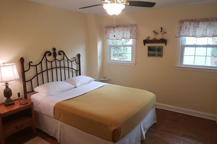 Miller-Dunham House Bed & Breakfast