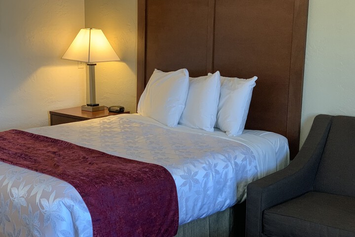 Room 11 of 23