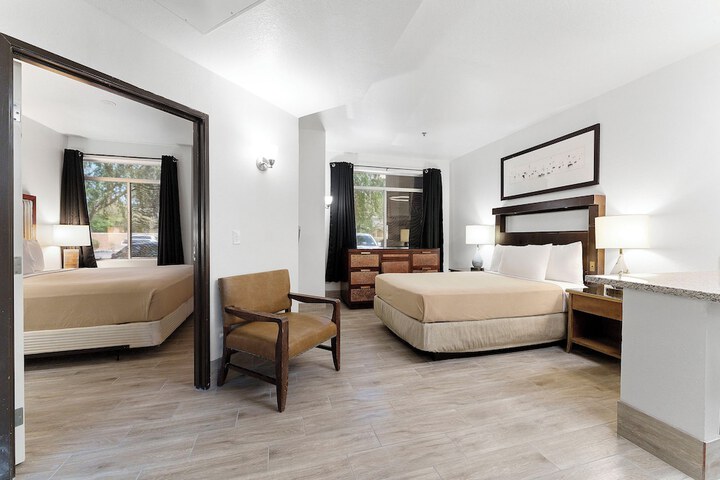 Metro Chandler Extended Stay
