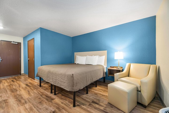 WoodSpring Suites Davenport FL