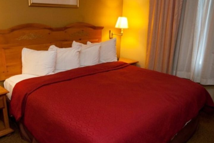 COUNTRY INN AND SUITES BY RADISSON AUST