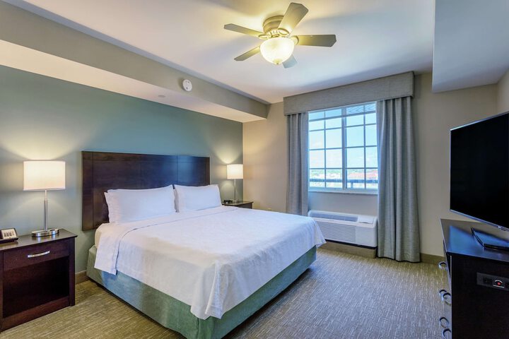 Room 42 of 54