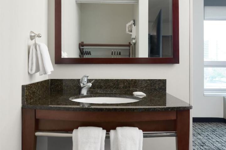 Hyatt Place Salt Lake City / Downtown/The Gateway