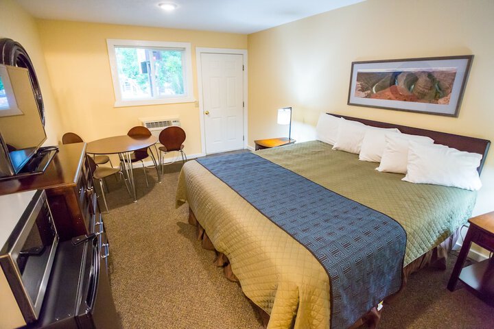 Room 62 of 187