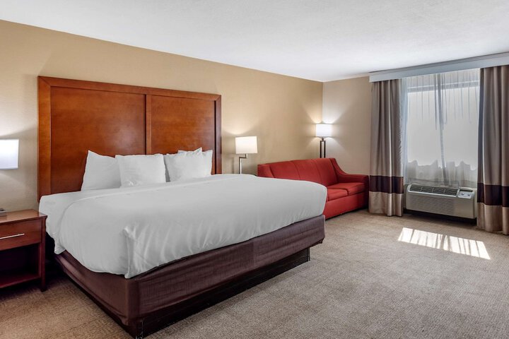 Room 41 of 60