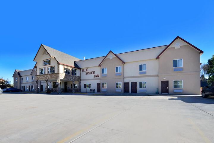 Hotel 3 of 39