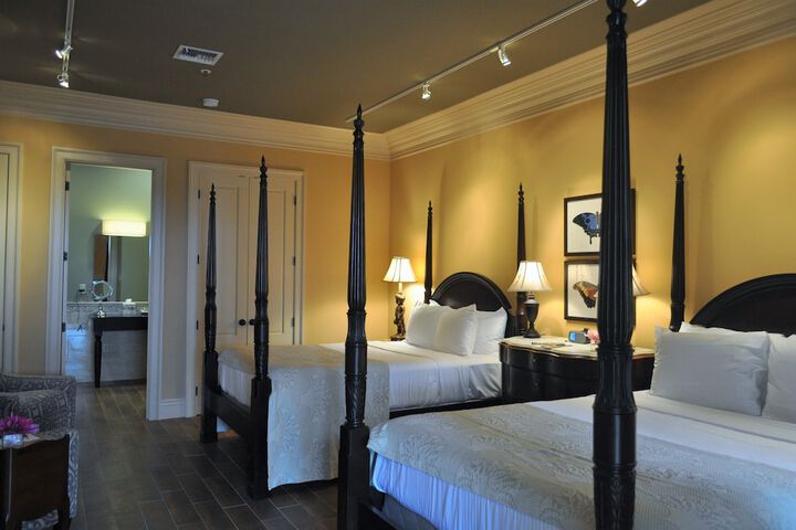 Room 19 of 49