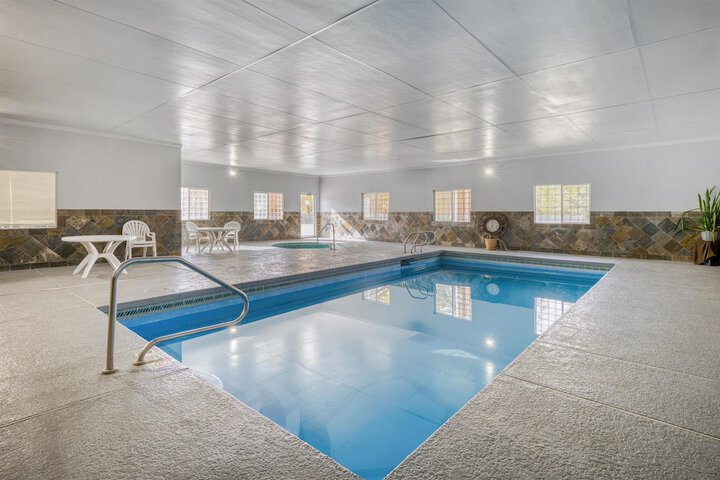 SureStay Plus by Best Western Montrose