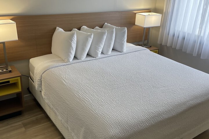 Room 20 of 49