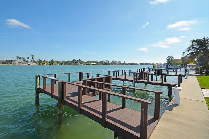 Westwinds Waterfront Resort