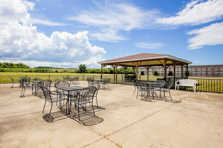 Terrace/Patio 48 of 49