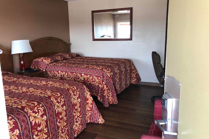 Room 14 of 31