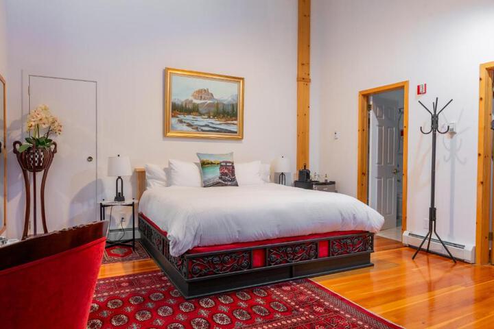 Beaujolais Boutique B & B at Theas House- Adults Only