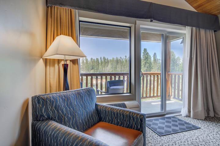 Whitefish Riverfront Hotel