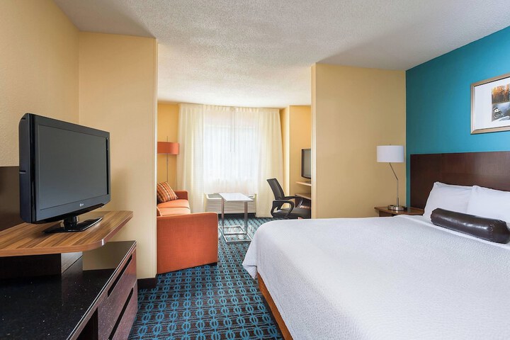 Room 14 of 20