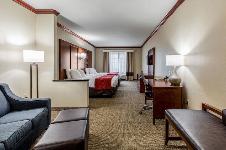 Room 21 of 47