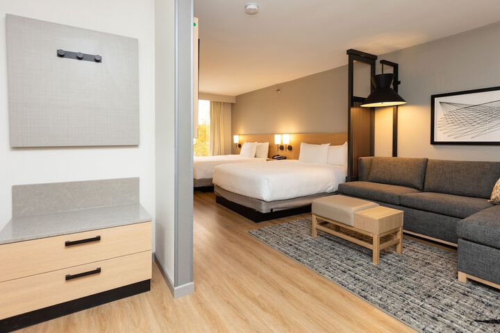 Room 28 of 36