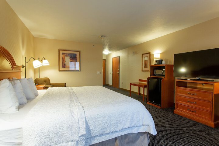 Room 14 of 71