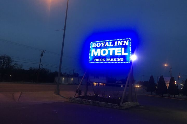 Hotel 8 of 36