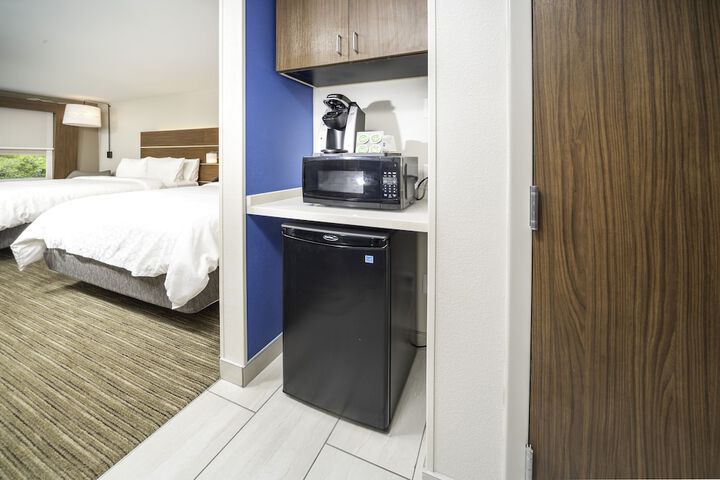 Room 21 of 81