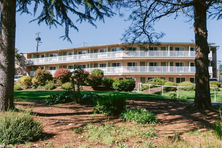 Hotel 7 of 60