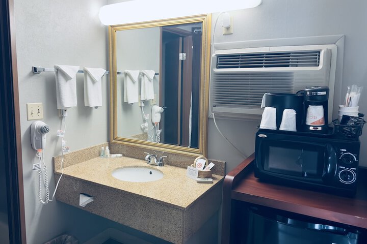 Room 43 of 53