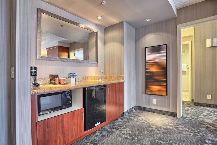 Courtyard by Marriott Harrisburg West / Mechanicsburg
