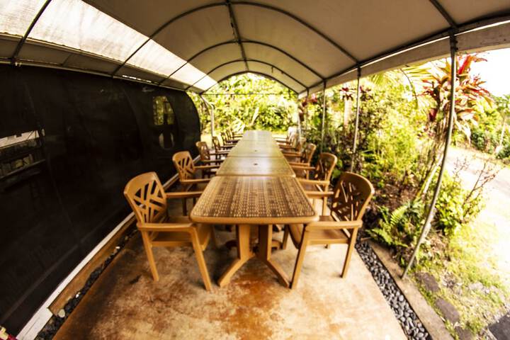 Dining 62 of 82