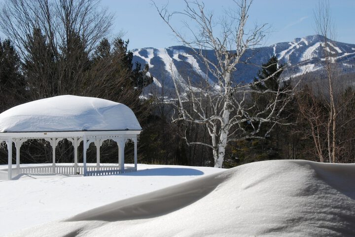 Summit Lodge