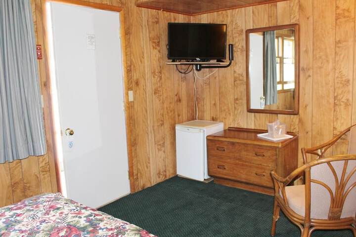 Room 10 of 35
