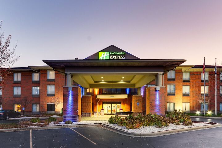 Hotel 3 of 34