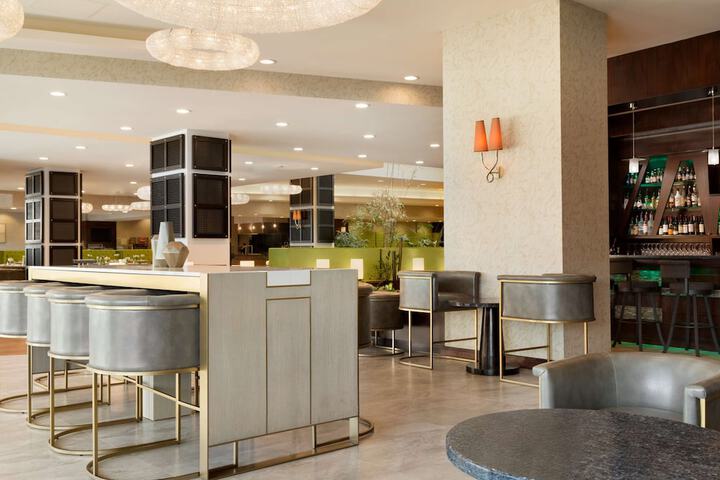 Embassy Suites Los Angeles - Glendale