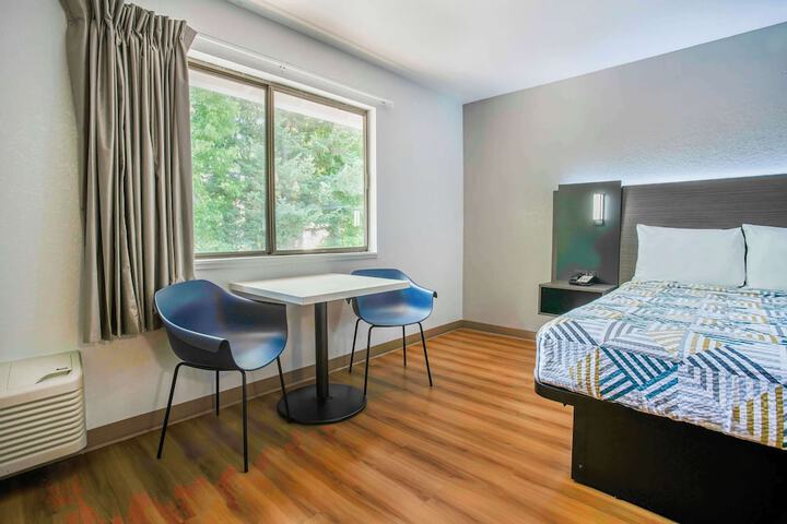 Room 18 of 20