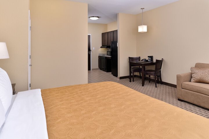 Room 26 of 66
