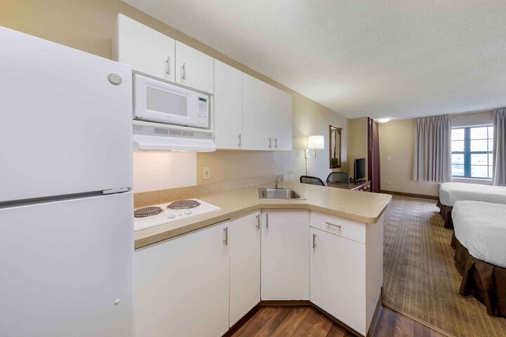 Room 21 of 27