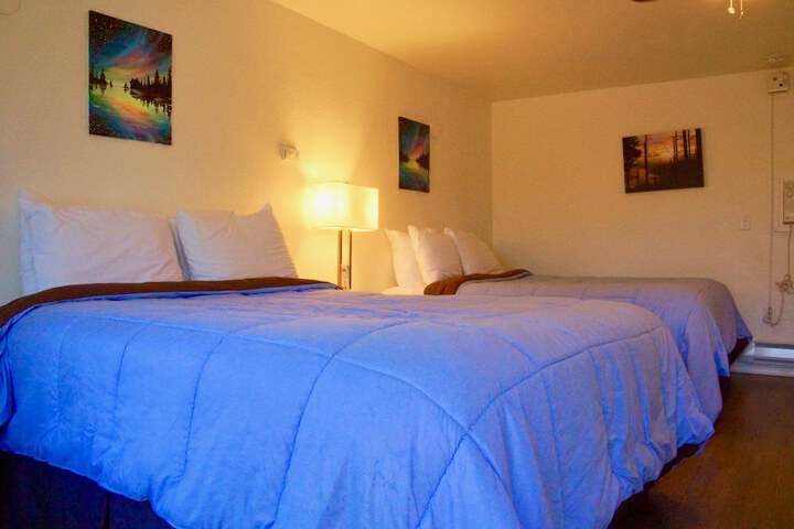 Room 28 of 48