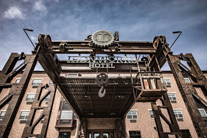 Hotel 5 of 51