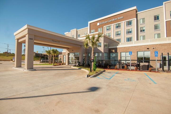 Hotel 3 of 63