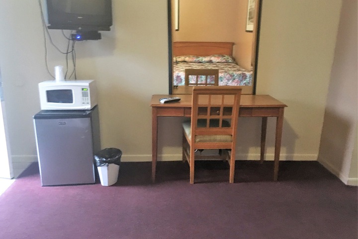 Room 16 of 26