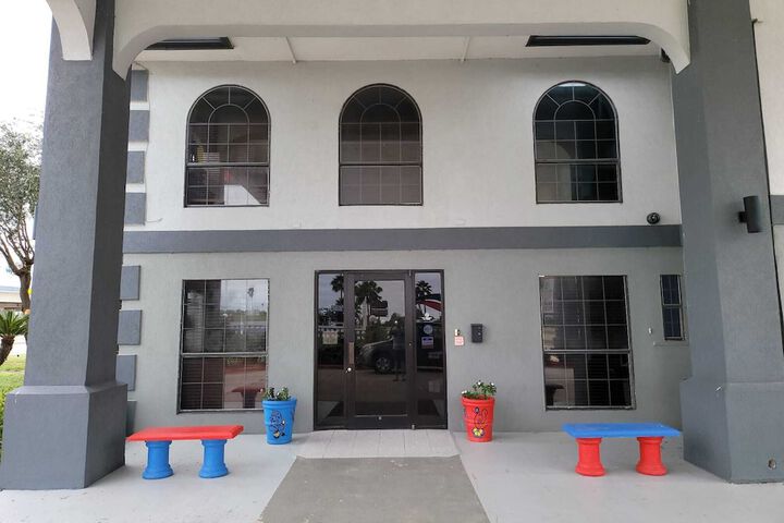 Hotel 10 of 83