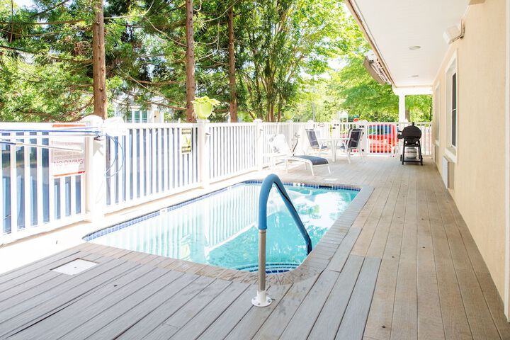 Pool 13 of 186