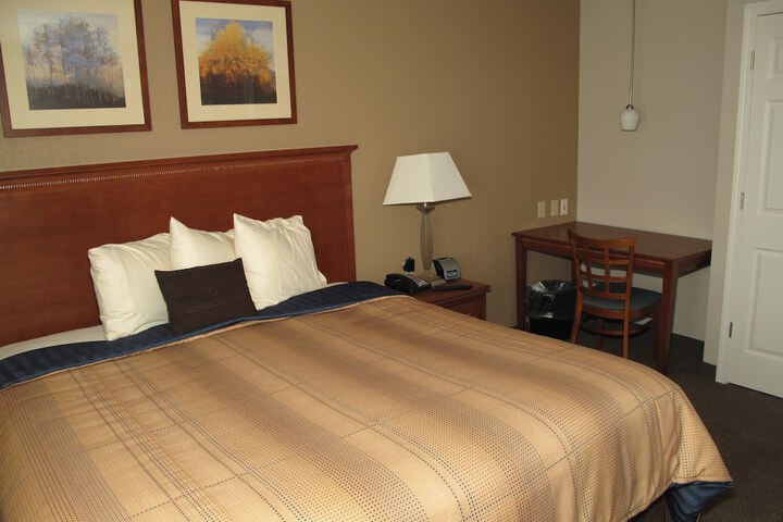 Room 17 of 18