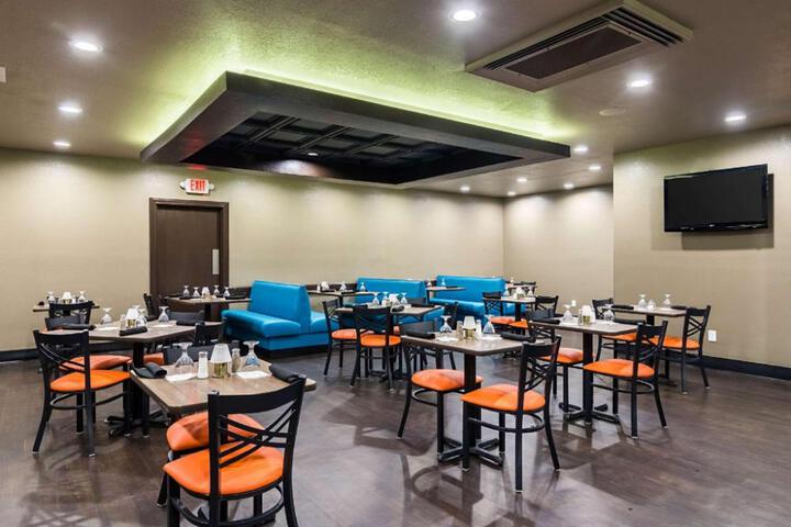 Clarion Inn & Suites Russellville I-40