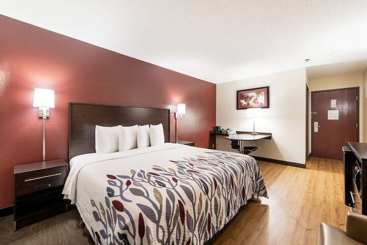 Room 16 of 32