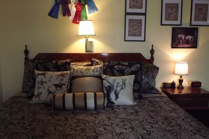 Room 49 of 175
