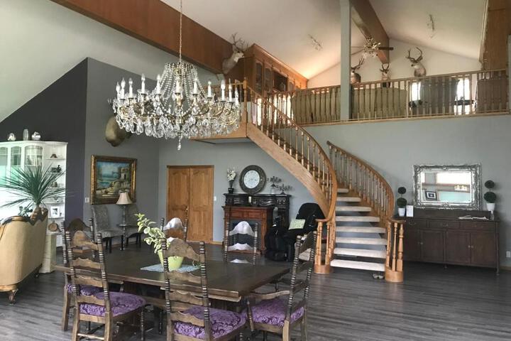 Rolling Hills Country Resort Bed and Breakfast