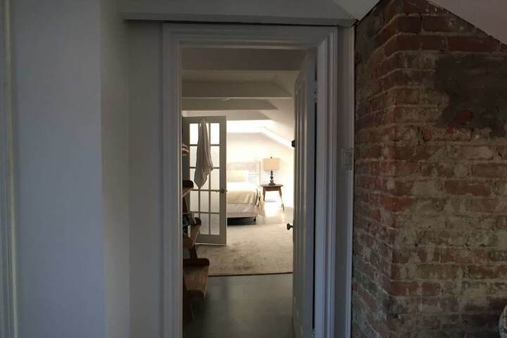 Room 91 of 133