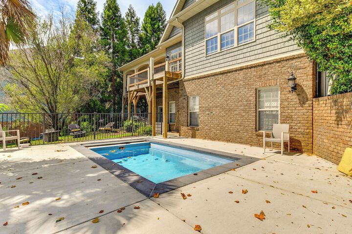 Waterfront Sherrills Ford Home w / Pool & Boat Dock